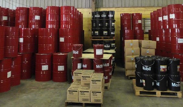 Đại lý dầu Mobil chính hãng tại Hải Phòng, cung cấp cho nhà máy, khu công nghiệp và doanh nghiệp vận tải. Cam kết hàng chính hãng, giá tốt, giao nhanh, hỗ trợ kỹ thuật tận nơi.
